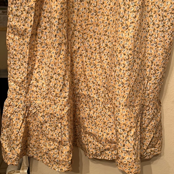 SHEIN dress - Picture 2 of 6